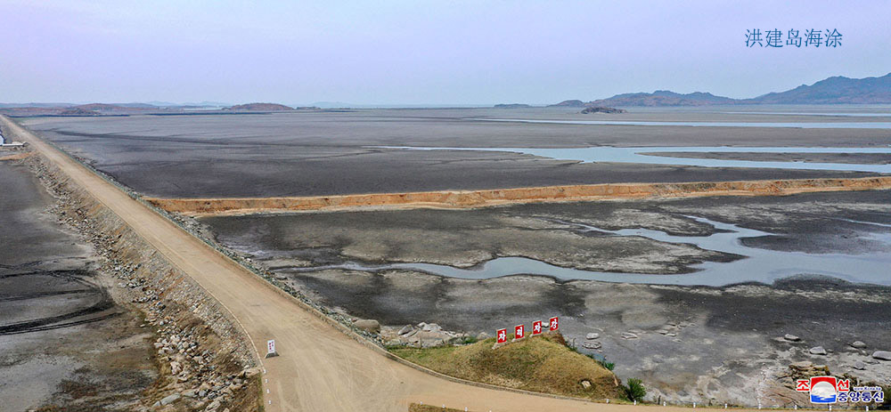 在西海地区建起的海涂