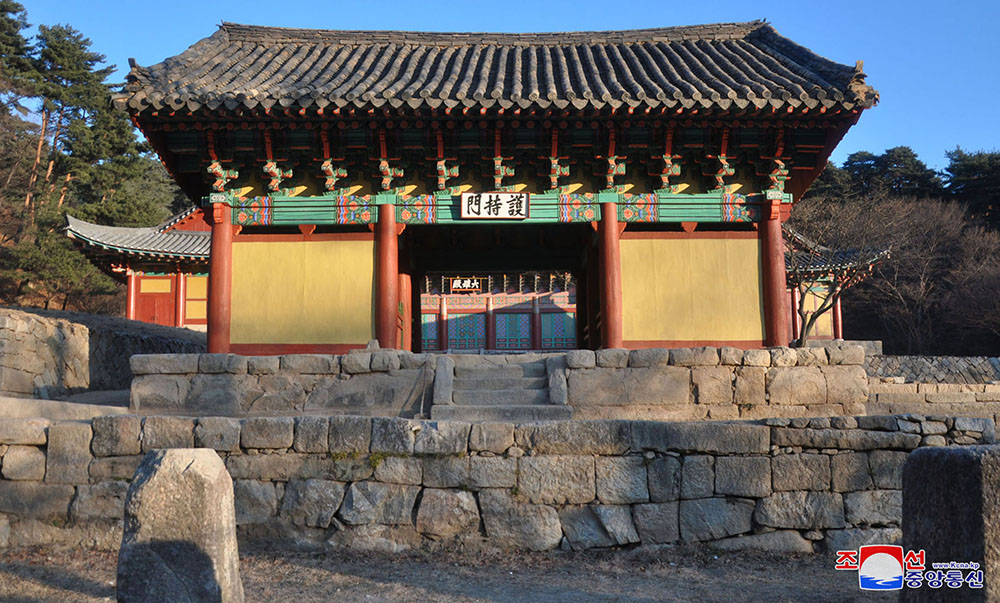 朝鲜复原中世纪时期著名的建筑遗产——释王寺