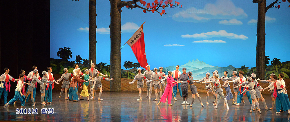 국제적인 예술축전《4월의 봄 친선예술축전》(2)