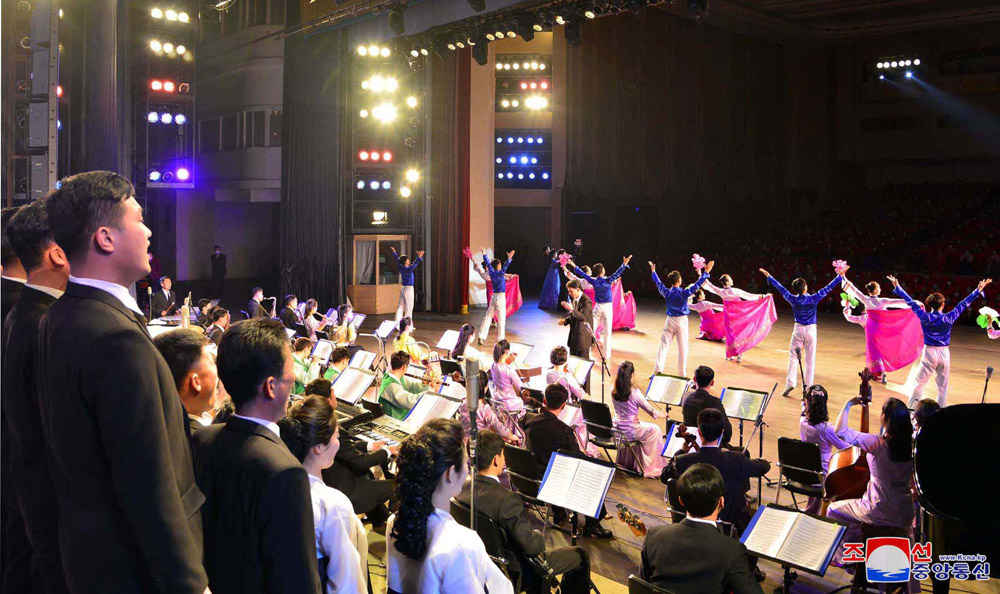 Efectuadas funciones del Ⅶ Festival Artístico del Pueblo Abril en Primavera