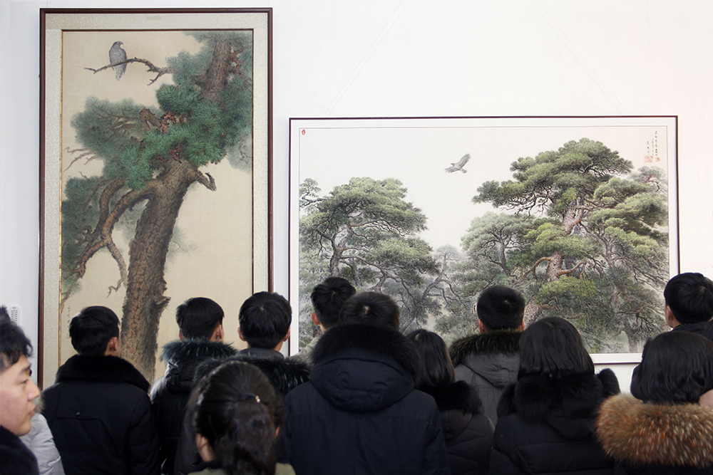 庆祝光明星节美术作品展览会“朝鲜的国树——松树”