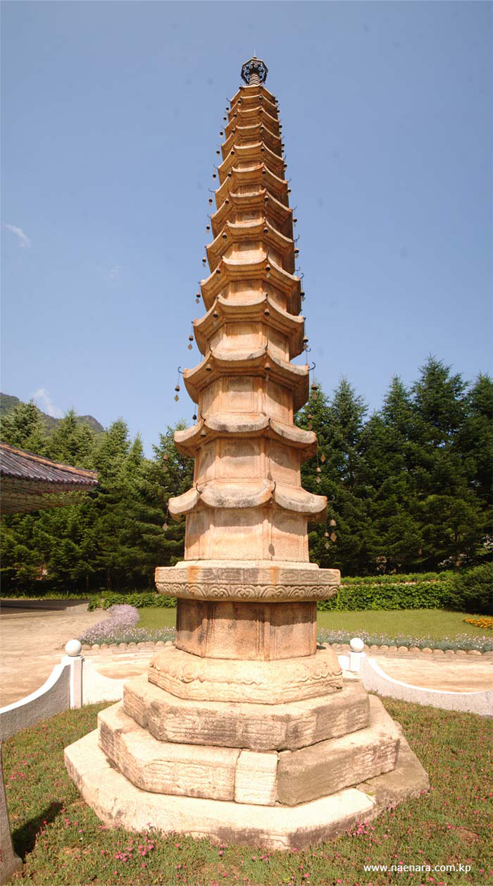 妙香山の普賢寺