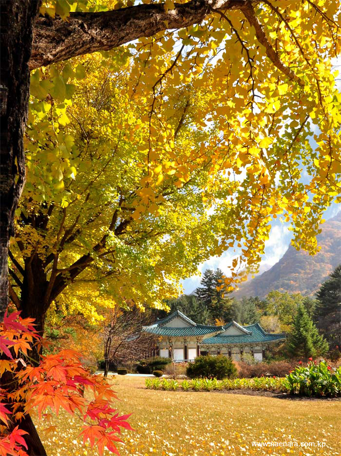 妙香山の普賢寺