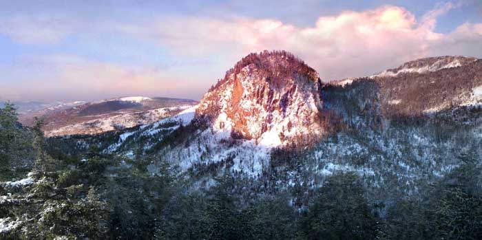 El pico Jong Il