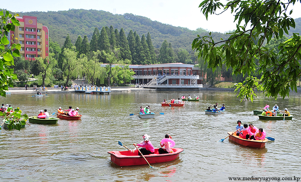 Campamento de Niños de Mangyongdae