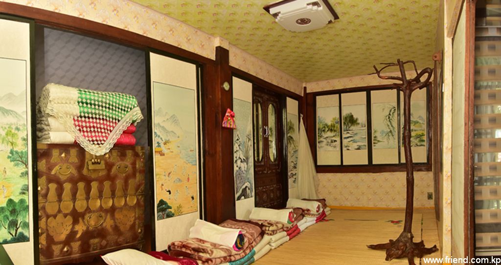 L’hôtel folklorique de Kaesong