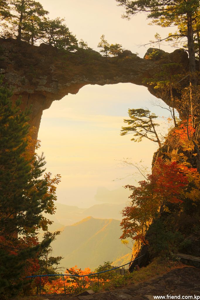 Le matin de la porte Kangson