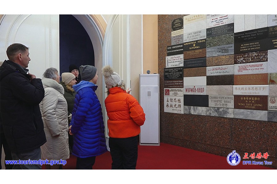 2025年の新春を迎えてロシア第一次観光団が平壌と各地を見学