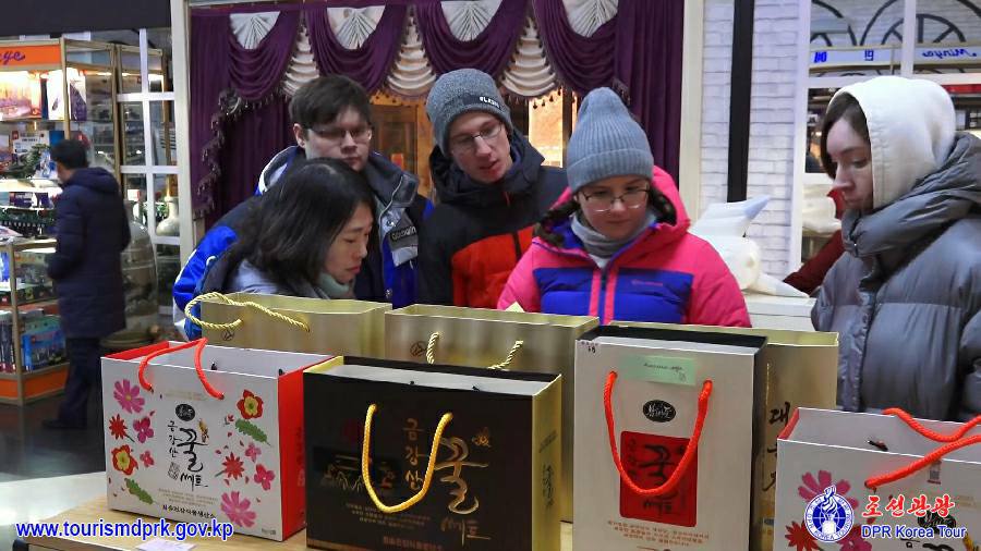 Russian tourists visit various places in Pyongyang