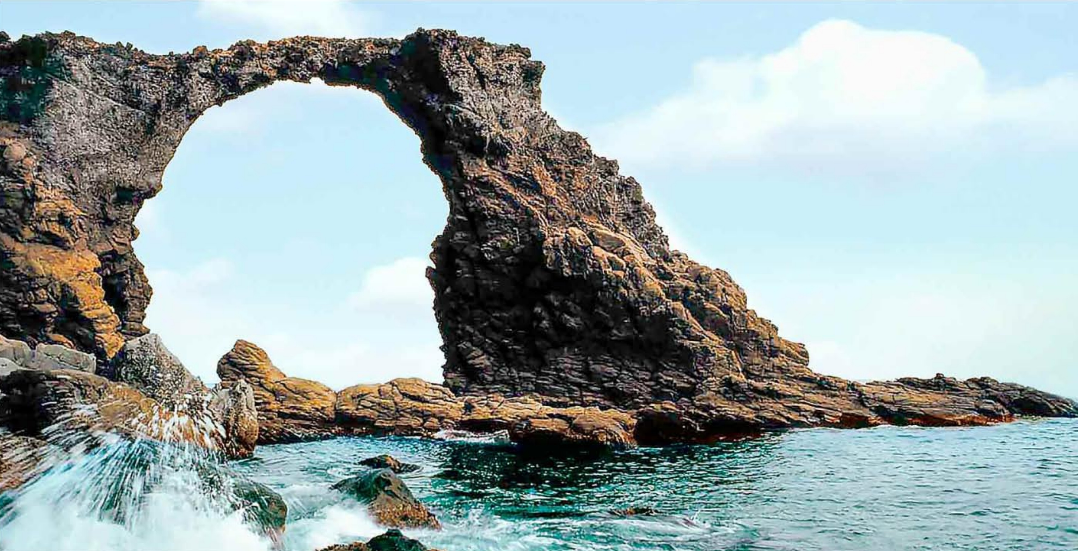 Tal Gate in Sea Chilbo