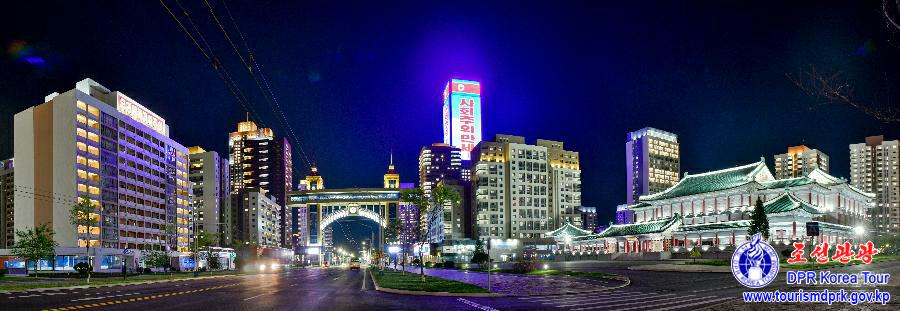 Hwasong Street on May Day