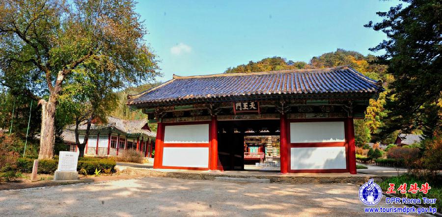 妙香山の歴史遺跡