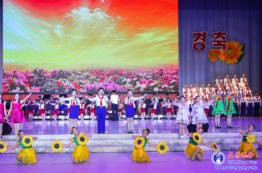 朝鮮少年団創立節を迎えて