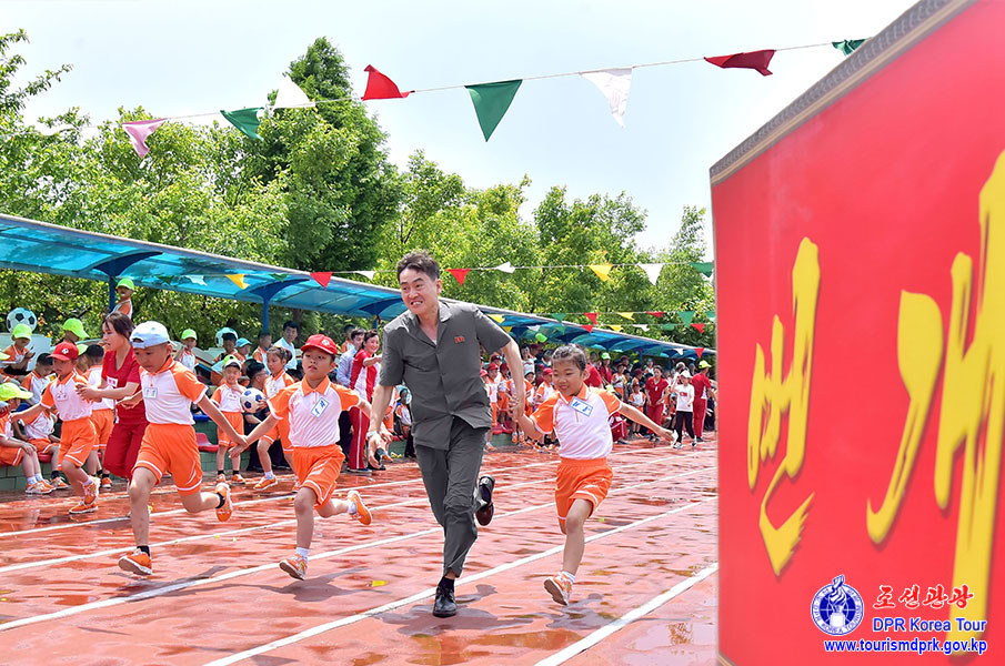 朝鮮少年団創立節を迎えて