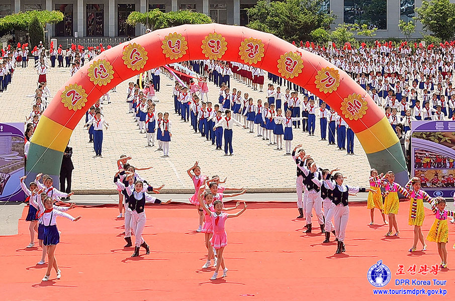 朝鮮少年団創立節を迎えて