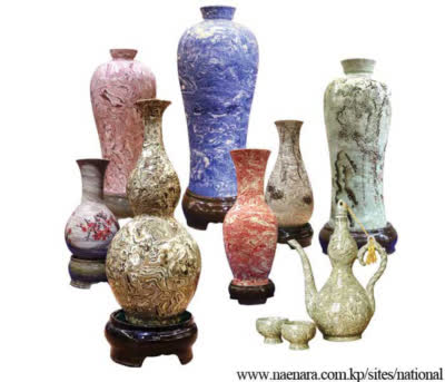 Spotted-Pattern Porcelain