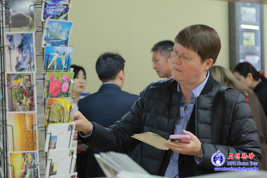 Stamp exhibition “Looking Back on the 80-Year History of Korean Stamps”