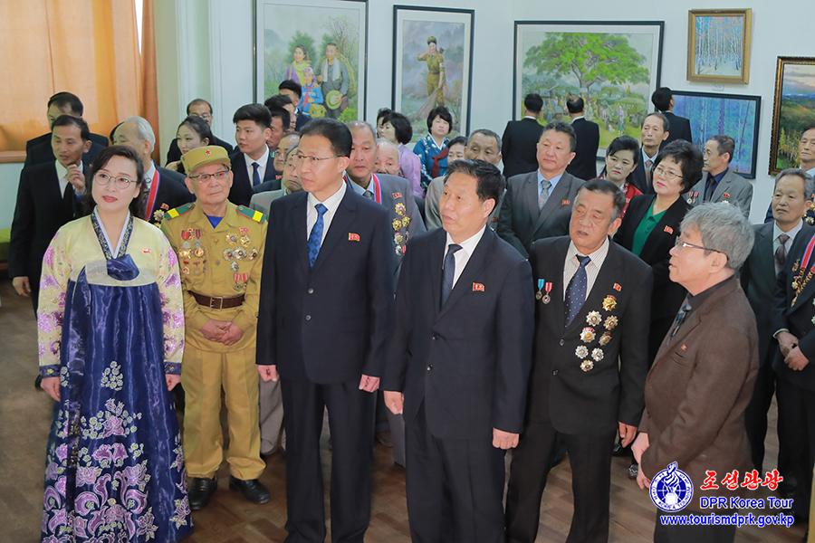 Art exhibition by aged artists
