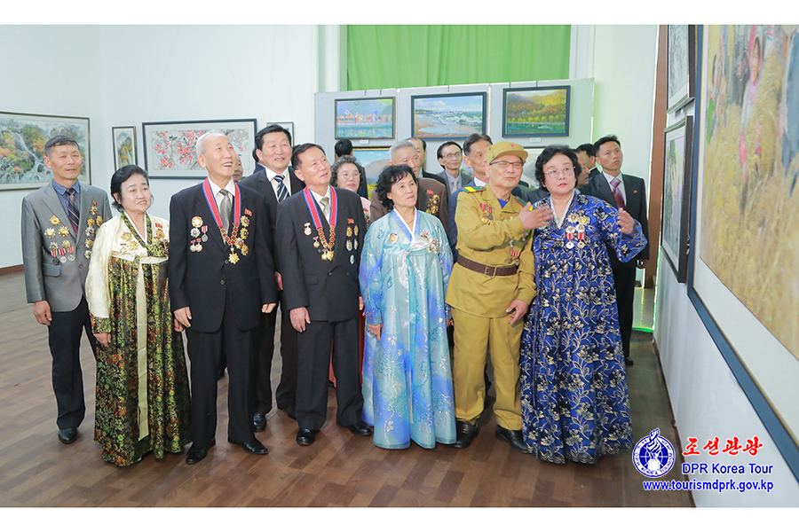 Art exhibition by aged artists