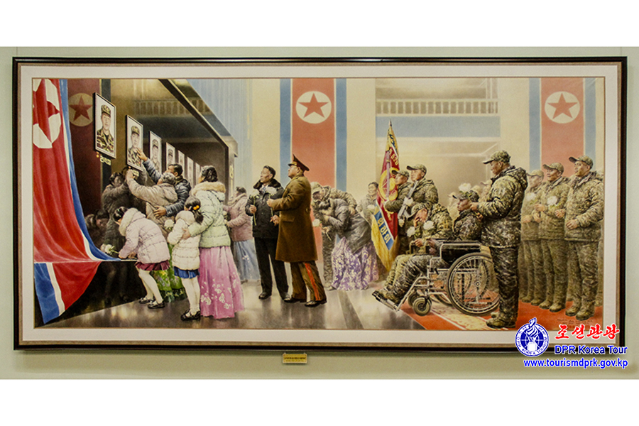 庆祝伟大领袖金日成同志华诞114周年中央美术展