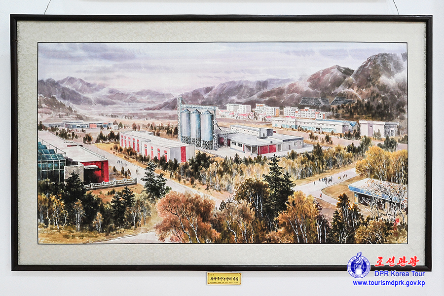 庆祝伟大领袖金日成同志华诞114周年中央美术展